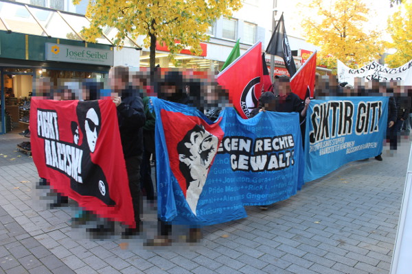 Gegen Rechte Gewalt - Antifa Demo in Bochum auf dem Massenberg-Boulevard