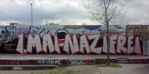 1. Mai Nazifrei - Eines von mehreren Mobi-Graffitis gegen den NPD-Aufmarsch